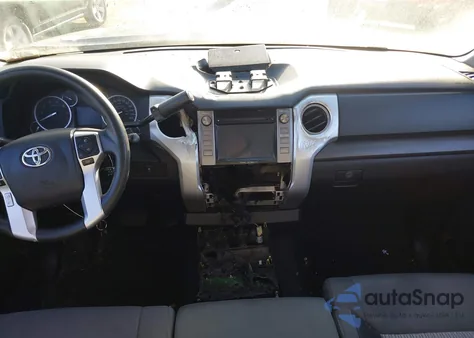 2015 Toyota Tundra Sr5 4.6L V8 z USA, uszkodzony, nr VIN 5TFEM5F19FX086139